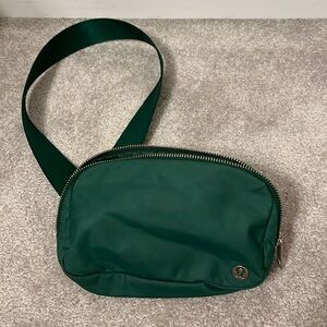 Green lulu belt bag
